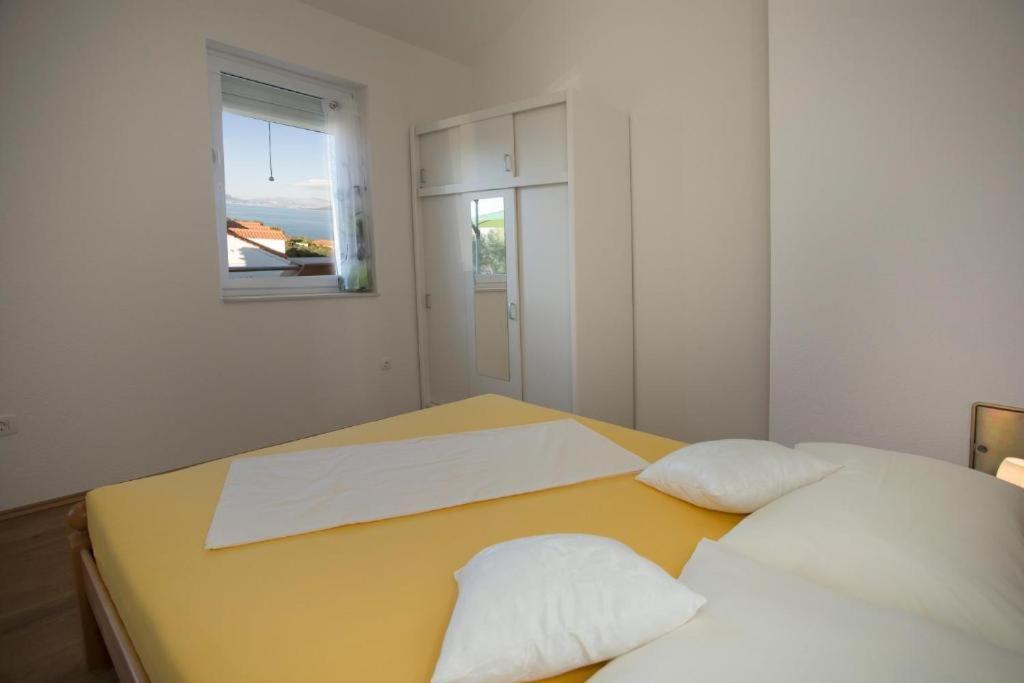 Apartments Panorama With Seasonal Pool Slatine Exterior foto